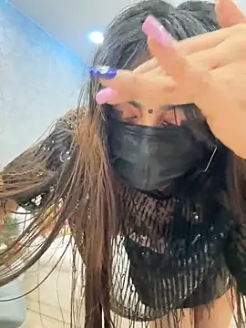 Snapshot of Monalisadon018 chatting on 25, 12, 2024 Monalisadon018 online show from 25, 12, 2024