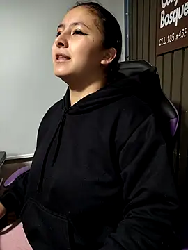 Cute Penelope online show from 27, 11, 2025