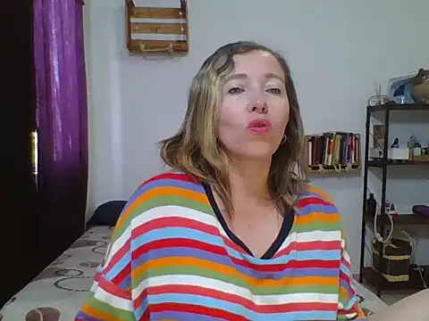 Snapshot of charlott_ponce chatting on 21, 3, 2025 charlott ponce online show from 21, 3, 2025