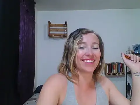 Snapshot of charlott_ponce chatting on 22, 3, 2025 charlott ponce online show from 22, 3, 2025