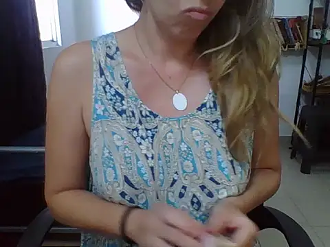 Snapshot of charlott_ponce chatting on 15, 6, 2026 charlott ponce online show from 15, 6, 2026