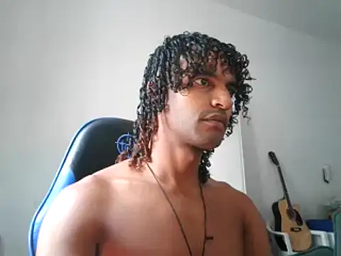 Snapshot of gerson173Hugo chatting on 24, 1, 2025 gerson173Hugo online show from 24, 1, 2025