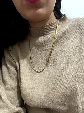 Thirsty Malika online show from 8, 11, 2025