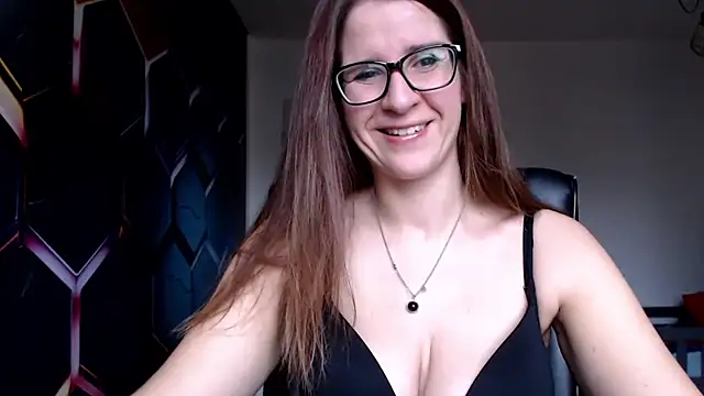 Snapshot of KayaRose chatting on 10, 12, 2024 KayaRose online show from 10, 12, 2024