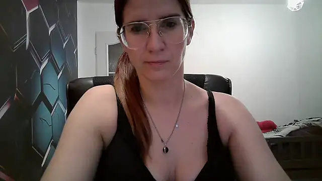 Snapshot of KayaRose chatting on 29, 9, 2025 KayaRose online show from 29, 9, 2025