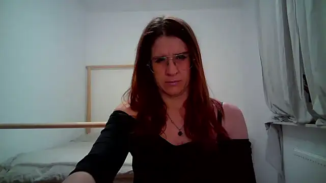 Snapshot of KayaRose chatting on 25, 10, 2025 KayaRose online show from 25, 10, 2025