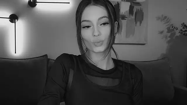 Snapshot of FirstOfFallen chatting on 12, 12, 2024 FirstOfFallen online show from 12, 12, 2024