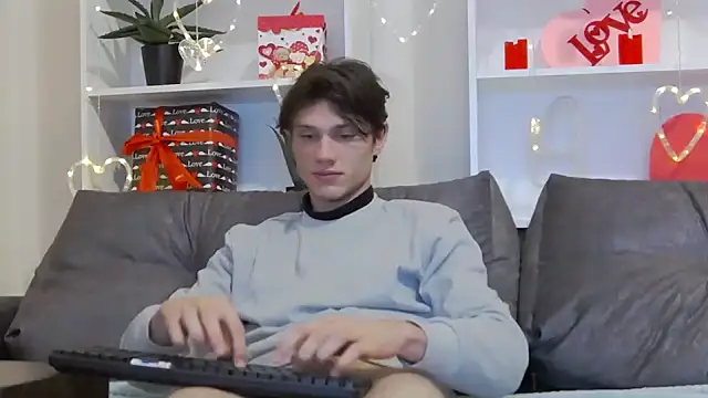 CalvinCay online show from 6, 2, 2025