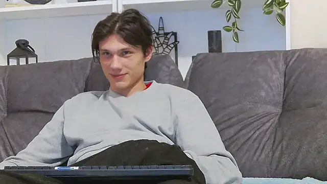 CalvinCay online show from 5, 3, 2025