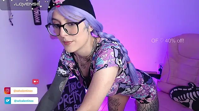 Snapshot of selvalentinex chatting on 7, 11, 2025 selvalentinex online show from 7, 11, 2025