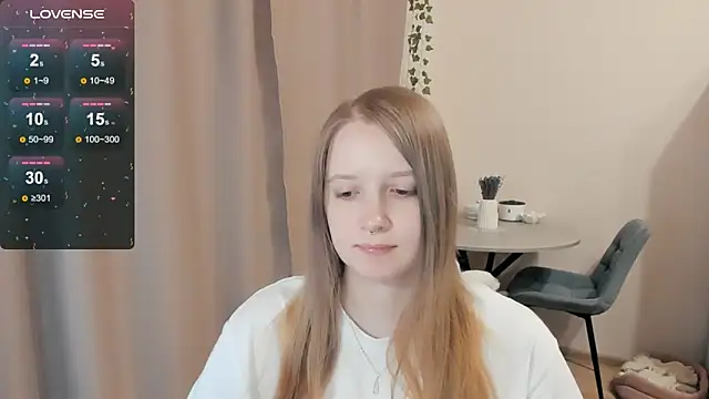 Snapshot of Alyaley chatting on 26, 10, 2025 Alyaley online show from 26, 10, 2025