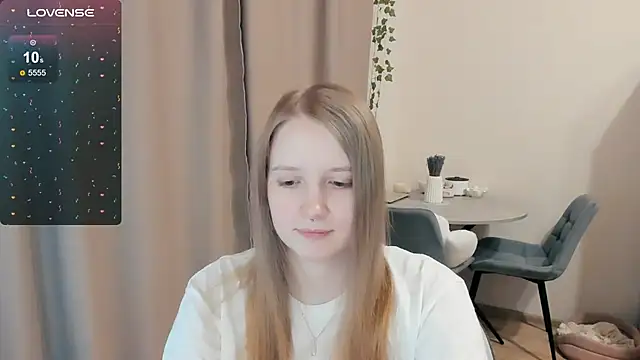 Snapshot of Alyaley chatting on 21, 11, 2025 Alyaley online show from 21, 11, 2025