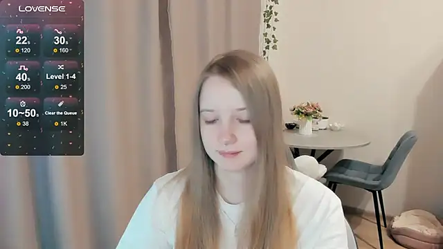 Snapshot of Alyaley chatting on 21, 12, 2025 Alyaley online show from 21, 12, 2025