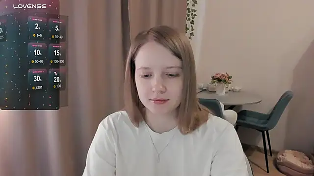 Snapshot of Alyaley chatting on 1, 4, 2026 Alyaley online show from 1, 4, 2026