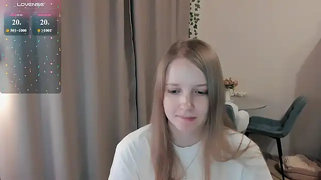 Snapshot of Alyaley chatting on 4, 7, 2026 Alyaley online show from 4, 7, 2026