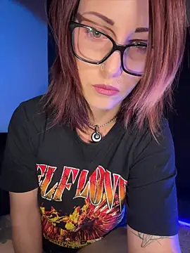 Snapshot of Astoria_Moon chatting on 23, 4, 2026 Astoria Moon online show from 23, 4, 2026