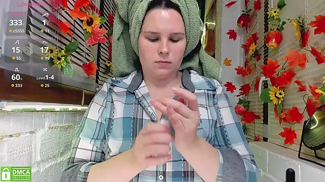 Candys booty online show from 18, 10, 2025