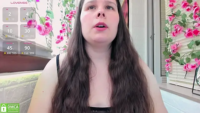 Candys booty online show from 13, 5, 2026
