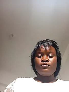 Snapshot of Bella045 chatting on 17, 12, 2024 Bella045 online show from 17, 12, 2024