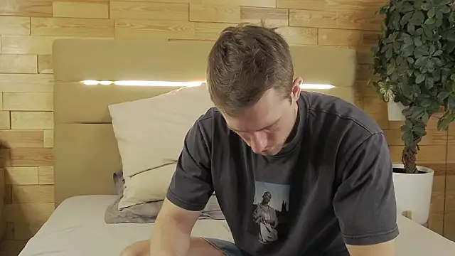 EthanPinkman online show from 8, 10, 2025