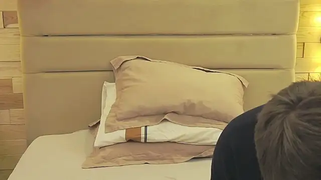 EthanPinkman online show from 15, 2, 2026