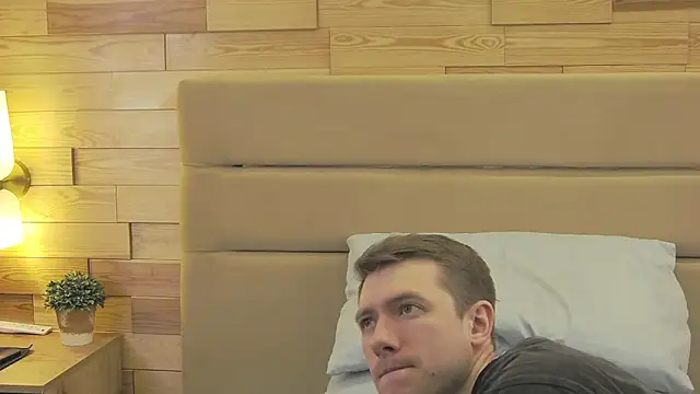 Snapshot of EthanPinkman chatting on 2, 3, 2026 EthanPinkman online show from 2, 3, 2026