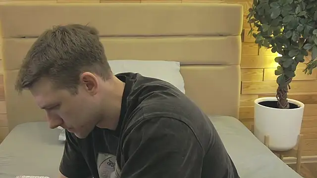 Snapshot of EthanPinkman chatting on 2, 3, 2026 EthanPinkman online show from 2, 3, 2026