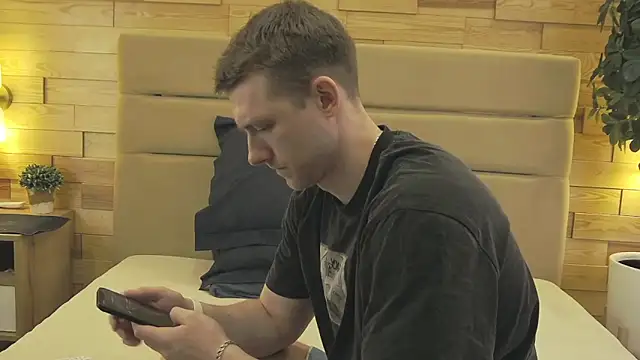 Snapshot of EthanPinkman chatting on 28, 3, 2026 EthanPinkman online show from 28, 3, 2026