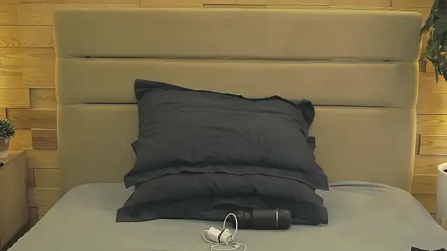 Snapshot of EthanPinkman chatting on 4, 4, 2026 EthanPinkman online show from 4, 4, 2026