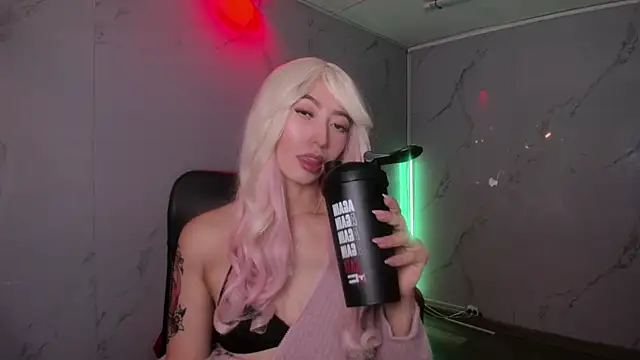 Snapshot of LilithCooperr_ chatting on 28, 3, 2026 LilithCooperr online show from 28, 3, 2026