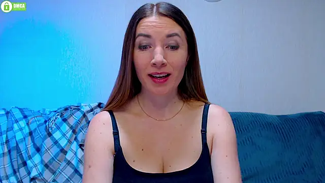 Snapshot of Sweet___Amelia chatting on 24, 9, 2025 Sweet   Amelia online show from 24, 9, 2025