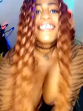 Snapshot of AmazonianMistress chatting on 8, 1, 2025 AmazonianMistress online show from 8, 1, 2025