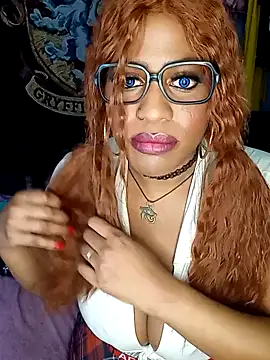 Snapshot of AmazonianMistress chatting on 2, 2, 2025 AmazonianMistress online show from 2, 2, 2025