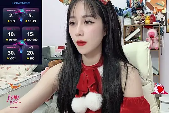  LLisa  online show from 24, 12, 2024