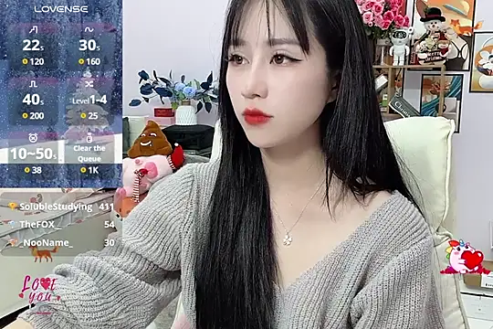  LLisa  online show from 14, 1, 2025