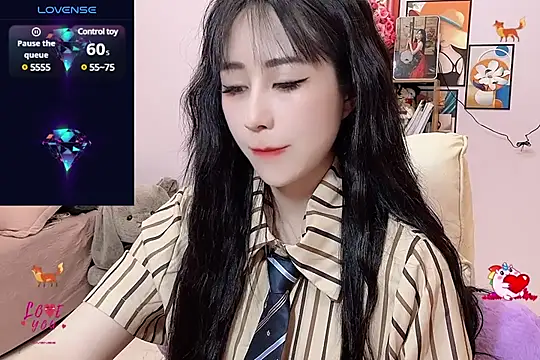 Snapshot of _LLisa_ chatting on 28, 2, 2025 LLisa online show from 28, 2, 2025