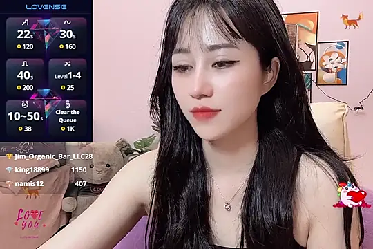 Snapshot of _LLisa_ chatting on 14, 3, 2025 LLisa online show from 14, 3, 2025