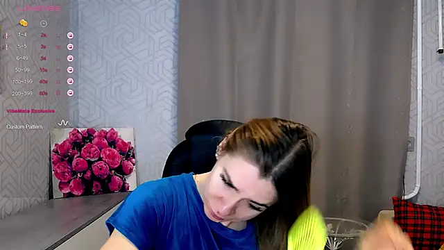 Snapshot of Naughty__Megan chatting on 27, 1, 2025 Naughty  Megan online show from 27, 1, 2025