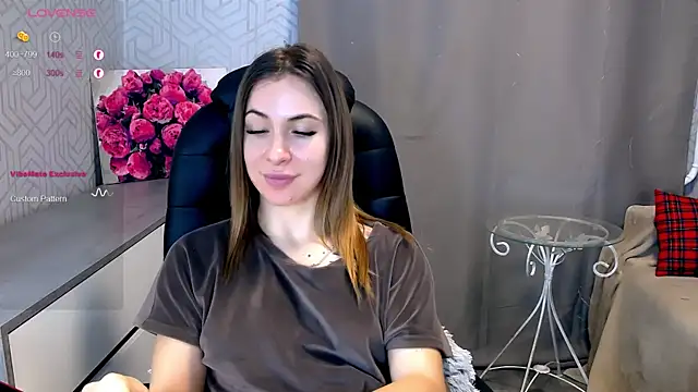 Snapshot of Naughty__Megan chatting on 15, 2, 2025 Naughty  Megan online show from 15, 2, 2025