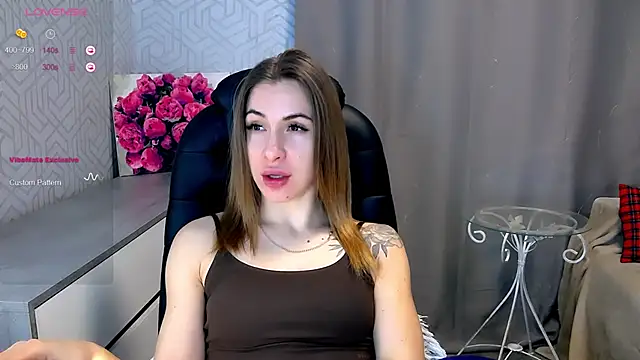 Snapshot of Naughty__Megan chatting on 18, 2, 2025 Naughty  Megan online show from 18, 2, 2025