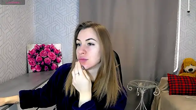 Snapshot of Naughty__Megan chatting on 27, 2, 2025 Naughty  Megan online show from 27, 2, 2025