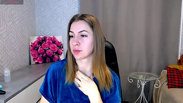 Snapshot of Naughty__Megan chatting on 8, 3, 2025 Naughty  Megan online show from 8, 3, 2025