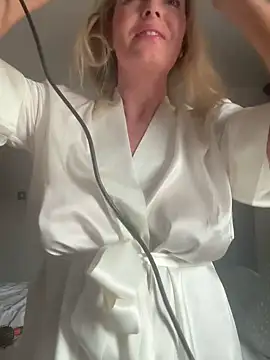 Snapshot of JodiSands chatting on 19, 2, 2025 JodiSands online show from 19, 2, 2025