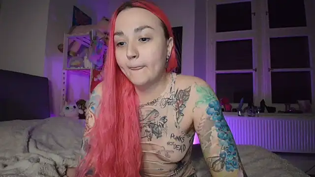 Snapshot of PinkHurricaneOfficial chatting on 24, 1, 2025 PinkHurricaneOfficial online show from 24, 1, 2025