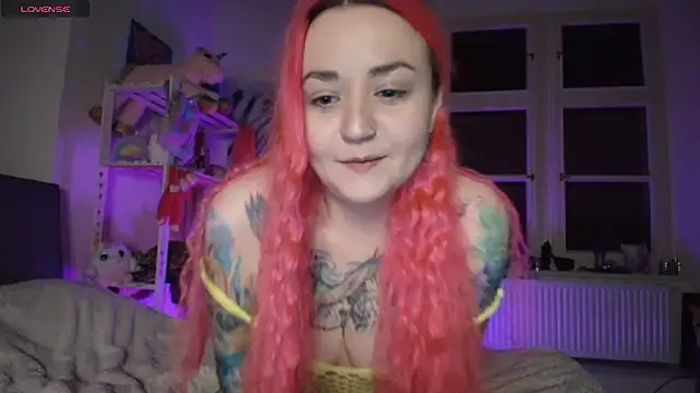 Snapshot of PinkHurricaneOfficial chatting on 26, 1, 2025 PinkHurricaneOfficial online show from 26, 1, 2025