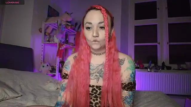 Snapshot of PinkHurricaneOfficial chatting on 27, 1, 2025 PinkHurricaneOfficial online show from 27, 1, 2025