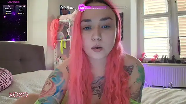 Snapshot of PinkHurricaneOfficial chatting on 4, 3, 2025 PinkHurricaneOfficial online show from 4, 3, 2025