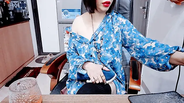 Miu-Le online show from 10, 2, 2026