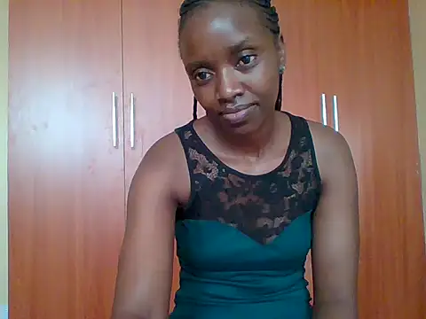 Snapshot of sexy_darleen23 chatting on 18, 9, 2025 sexy darleen23 online show from 18, 9, 2025