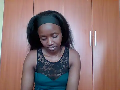 Snapshot of sexy_darleen23 chatting on 1, 10, 2025 sexy darleen23 online show from 1, 10, 2025